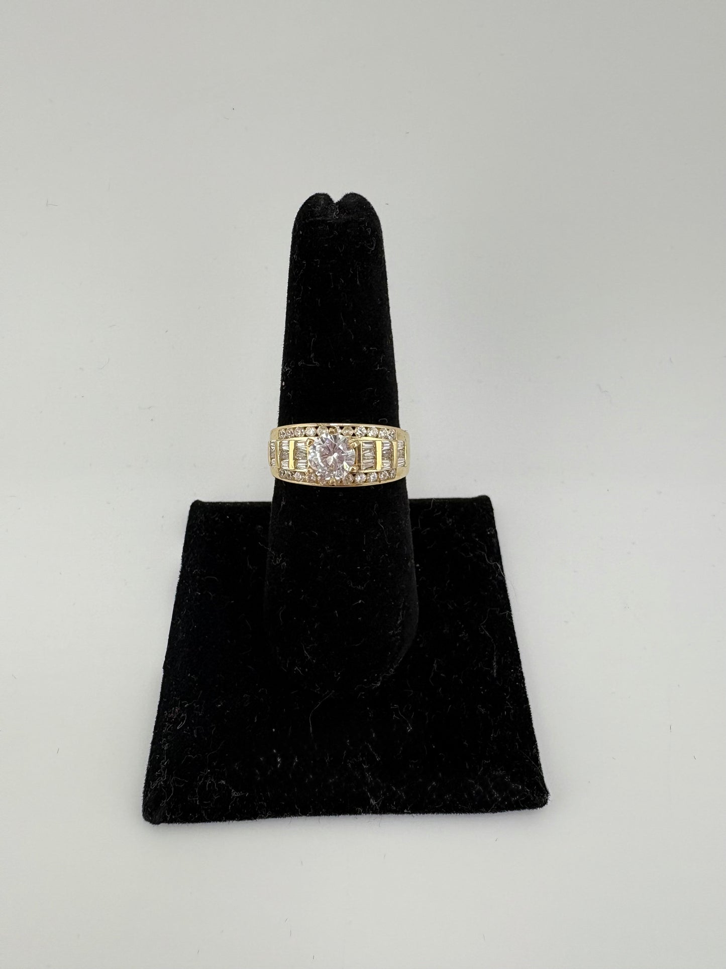 10K Gold Ring