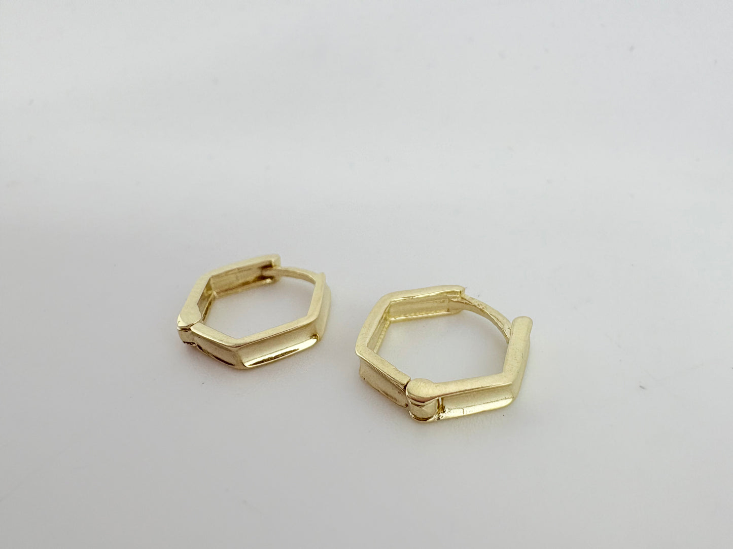 10K Gold Hoop