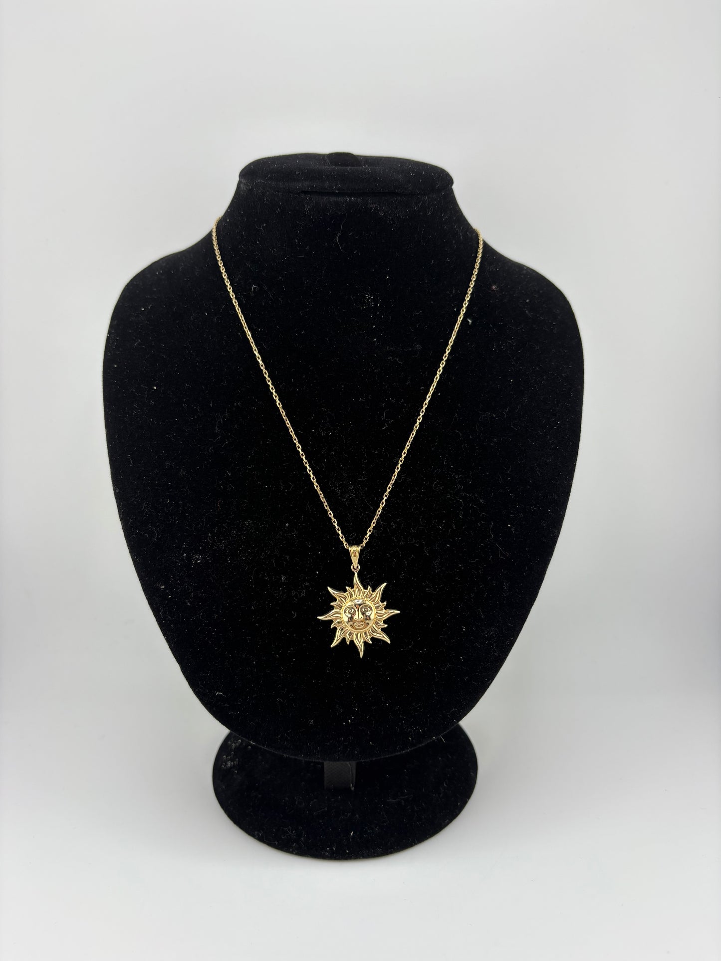 10K Necklace 18IN