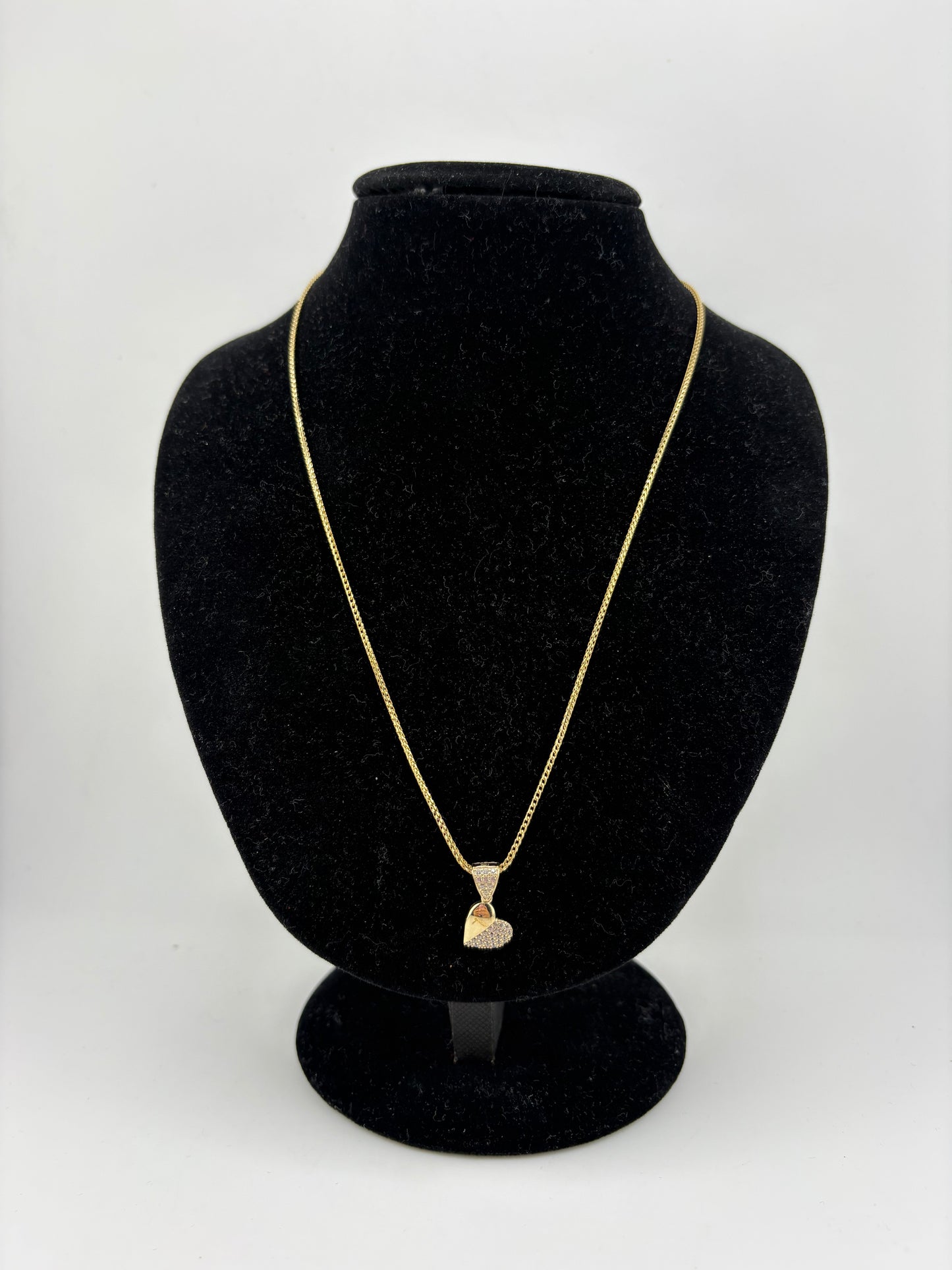 10K Necklace 18IN