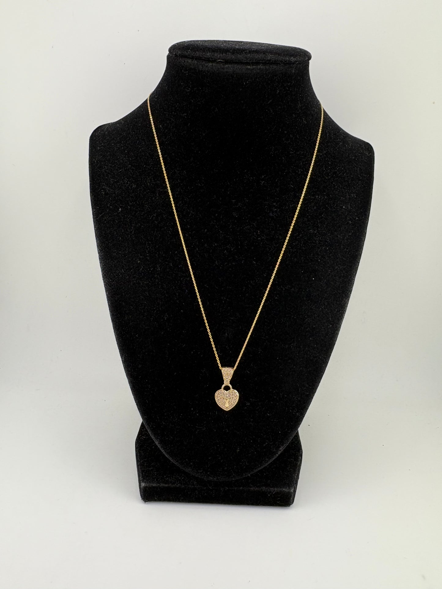 10K Necklace 18IN