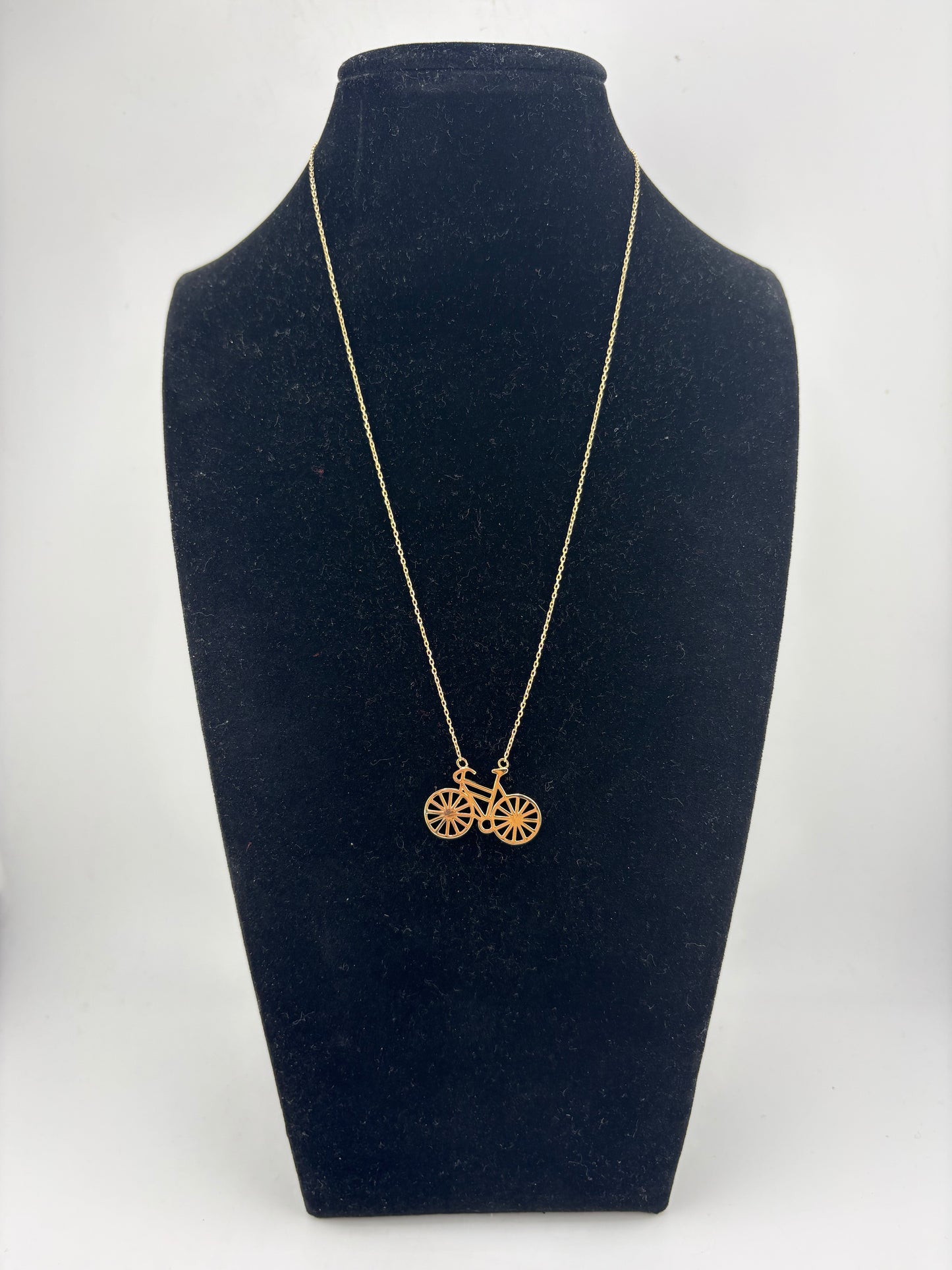 10K Necklace 18IN