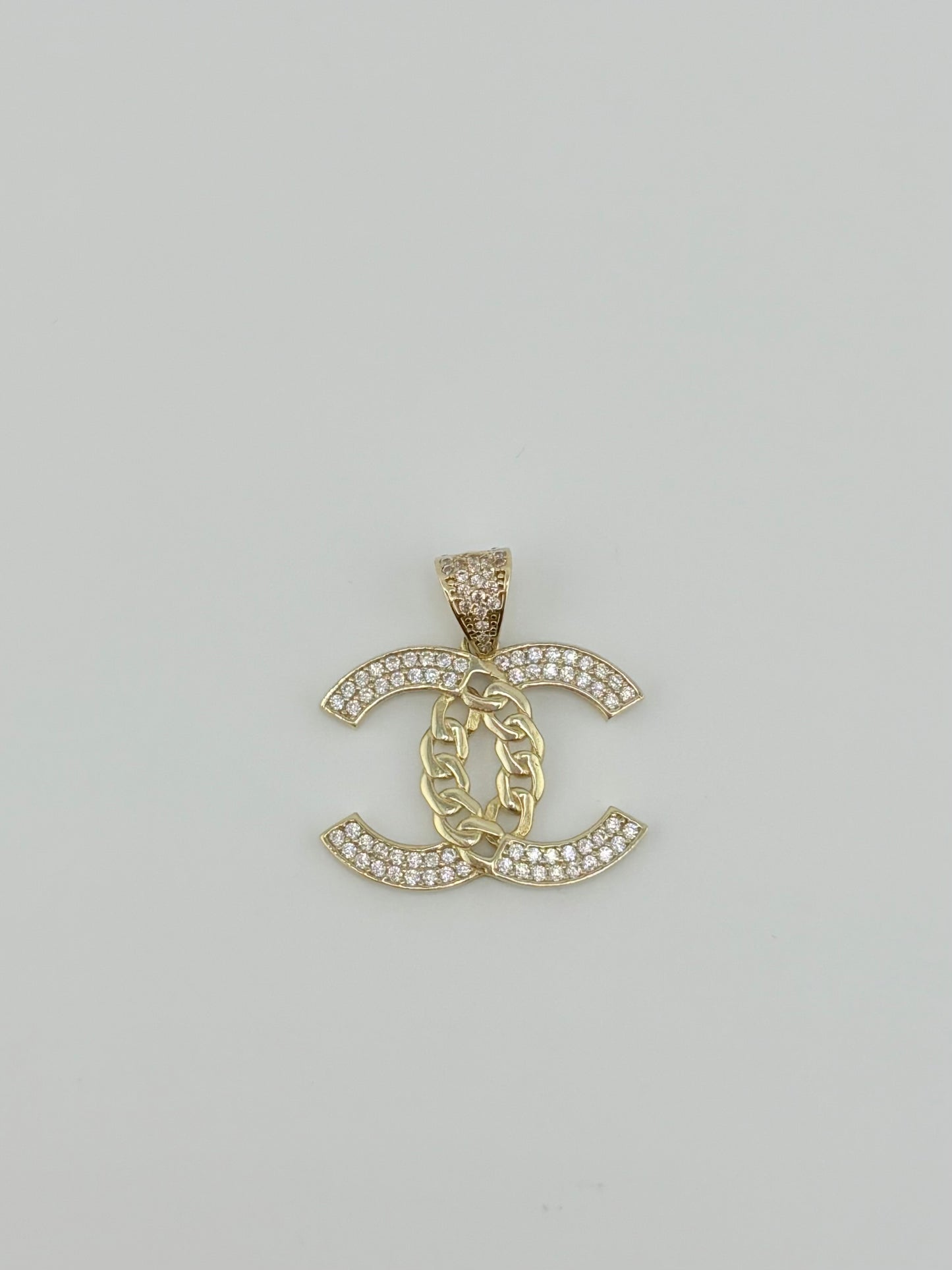 10K Pendant