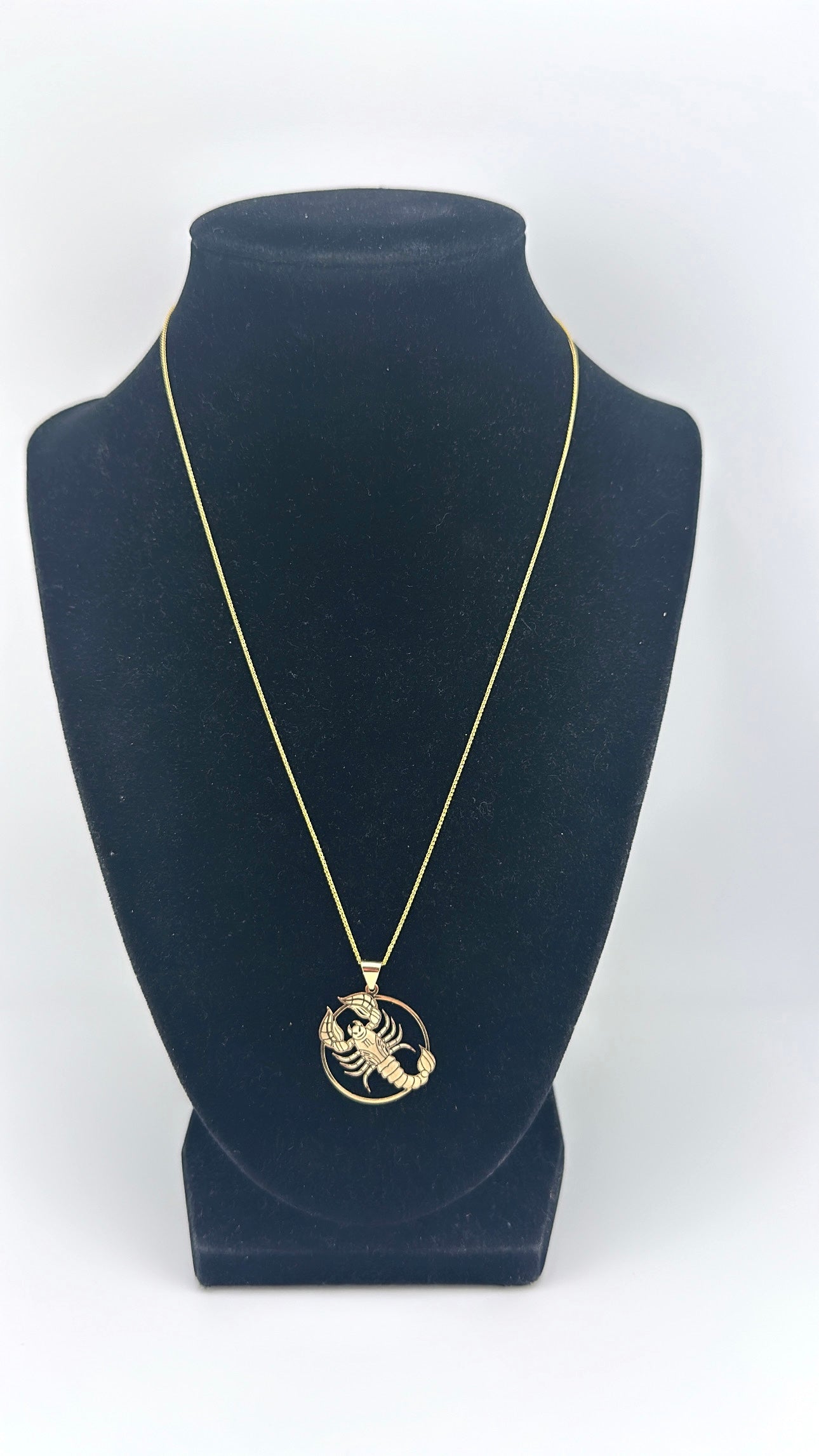 14K Scorpius Signo Necklace