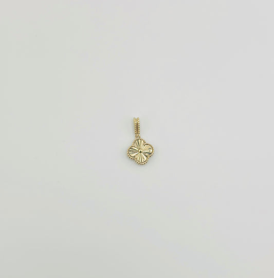 14K Clover Pendant