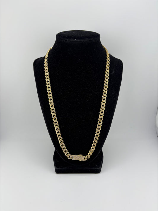 10K Necklace 22IN