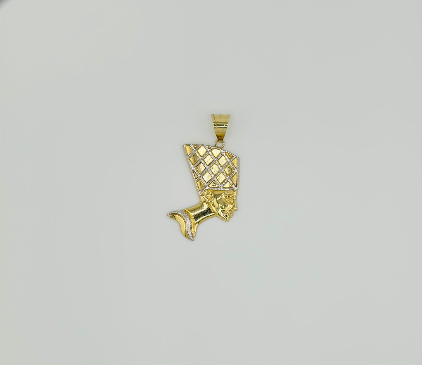 10k Pendant