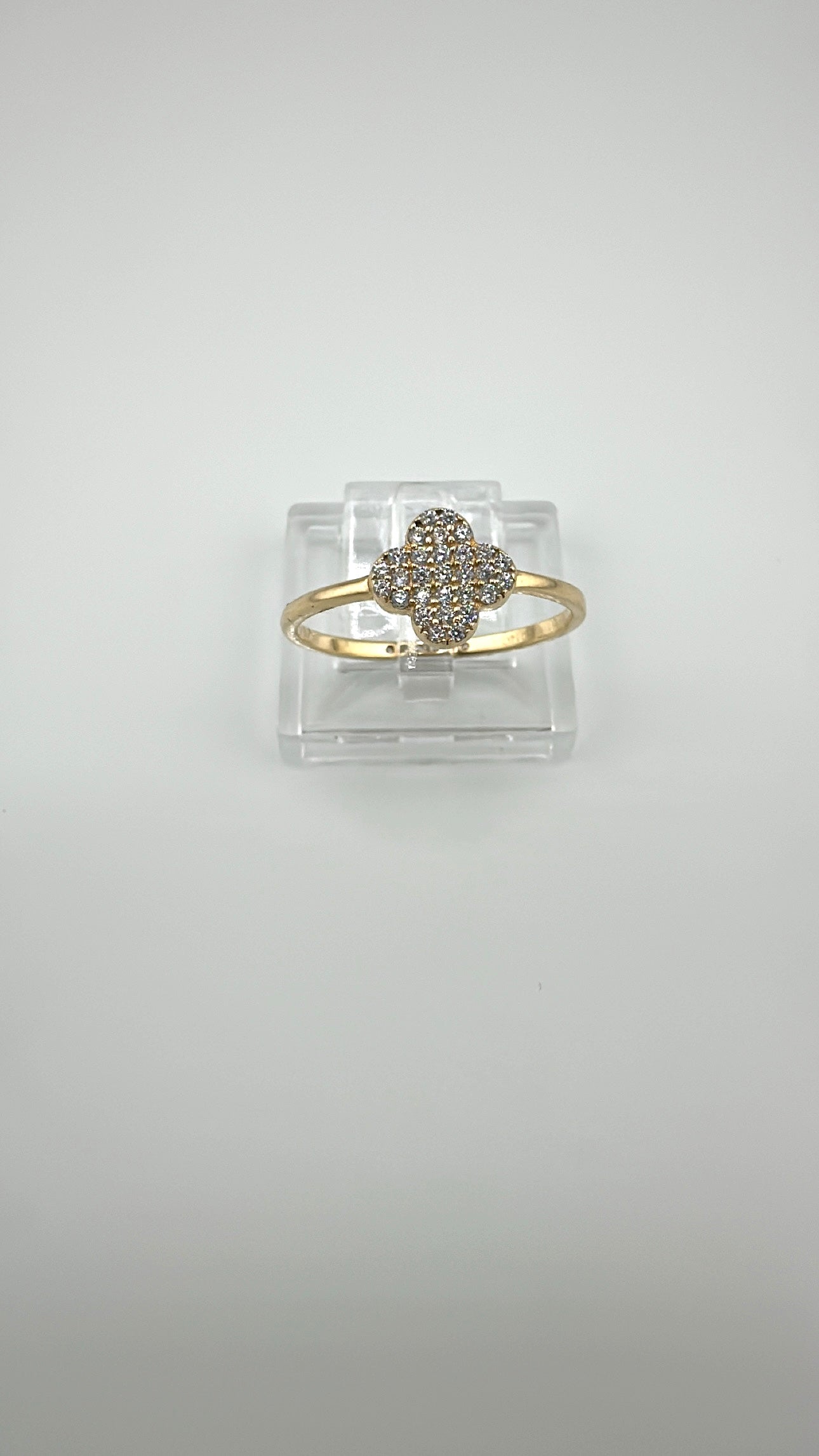 14K Clover Ring