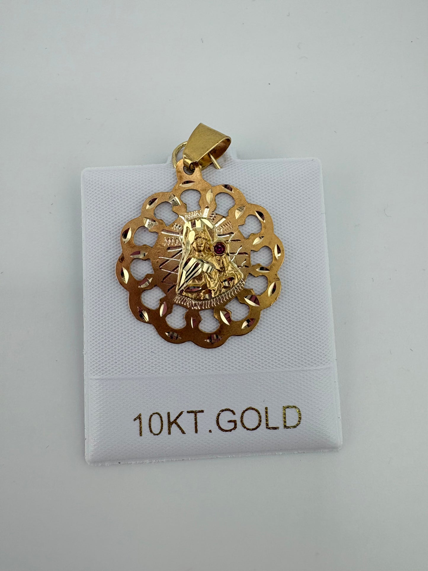 10K Pendant