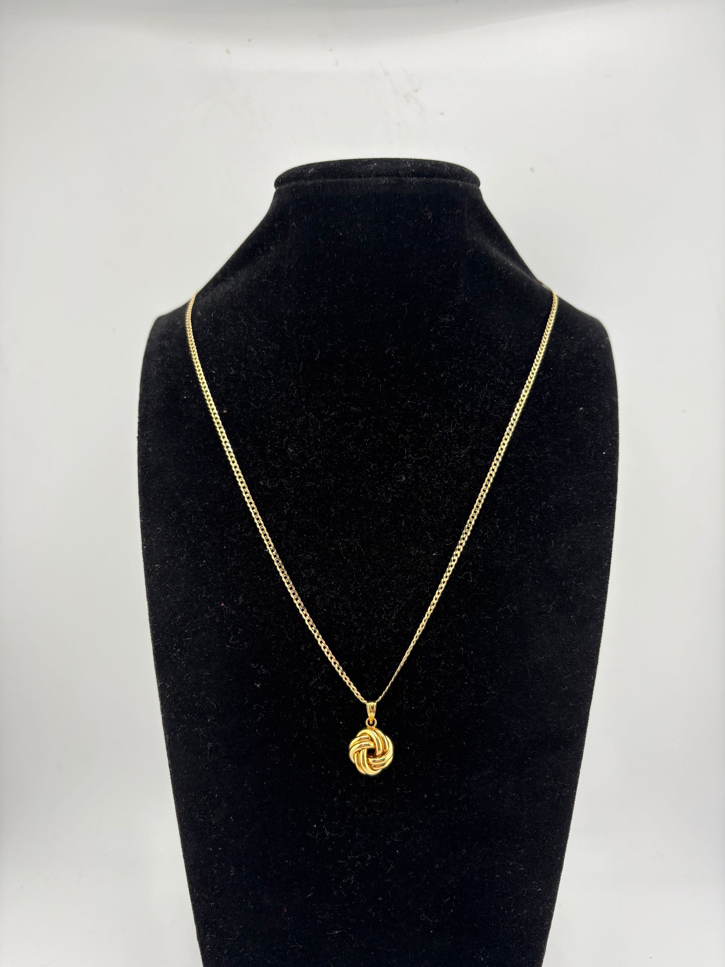 10K Necklace 20IN