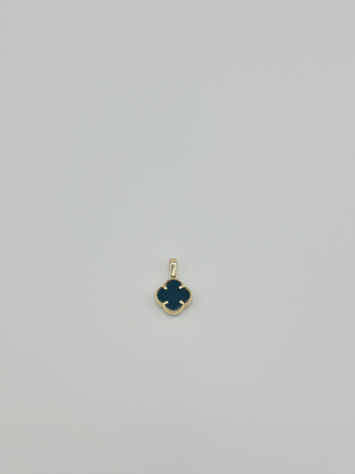 14K Clover Pendant