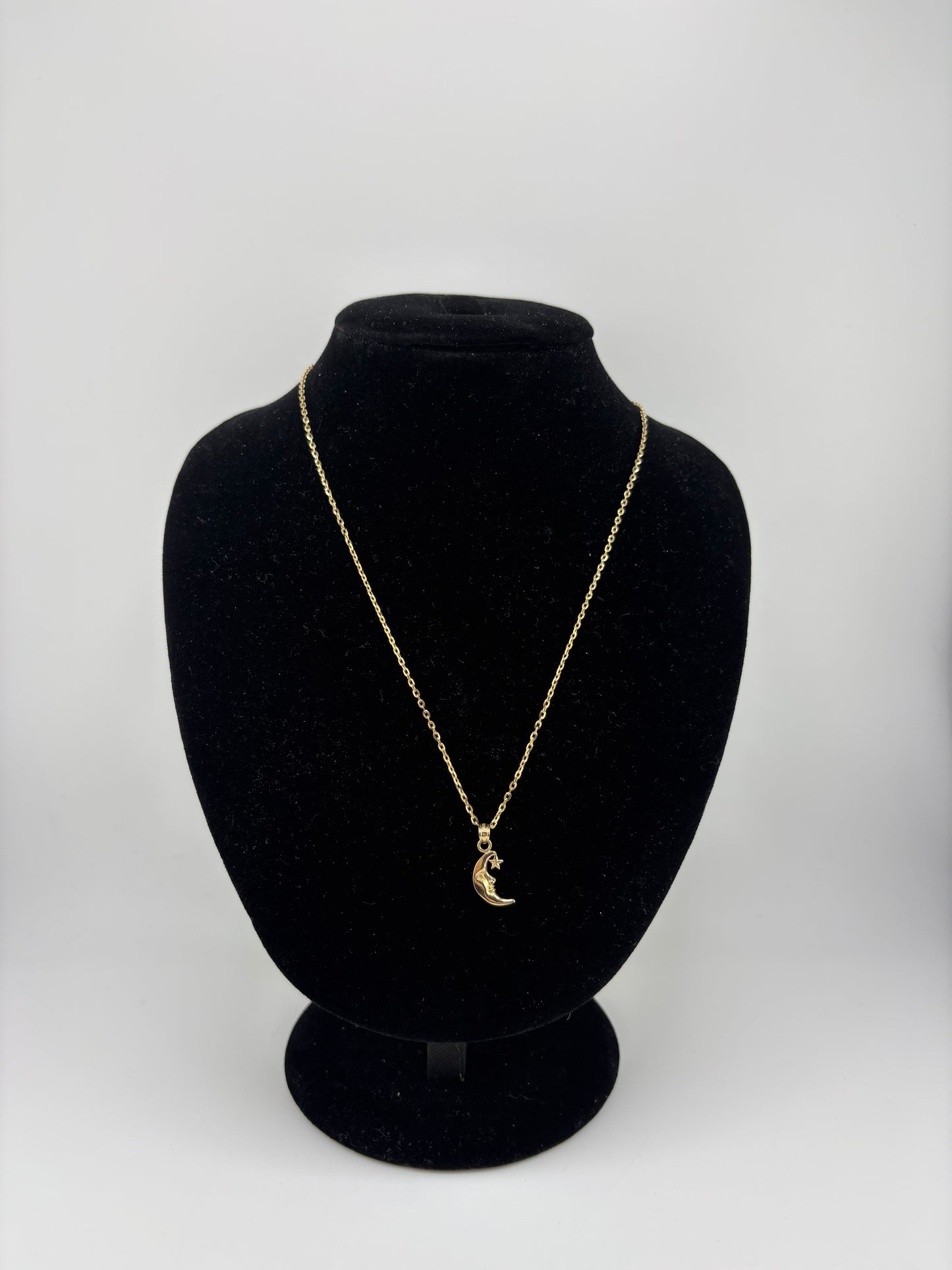 10K Necklace 18IN