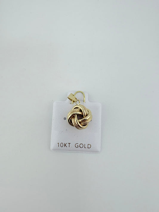 10K Pendant