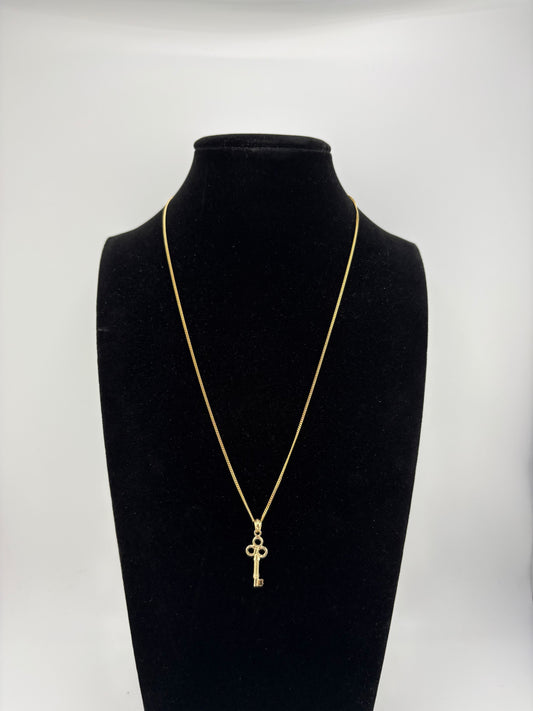 10K Necklace 20IN