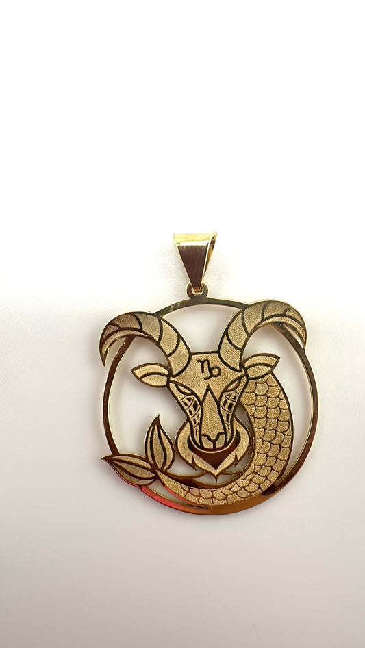 10K Capricorn Pendant