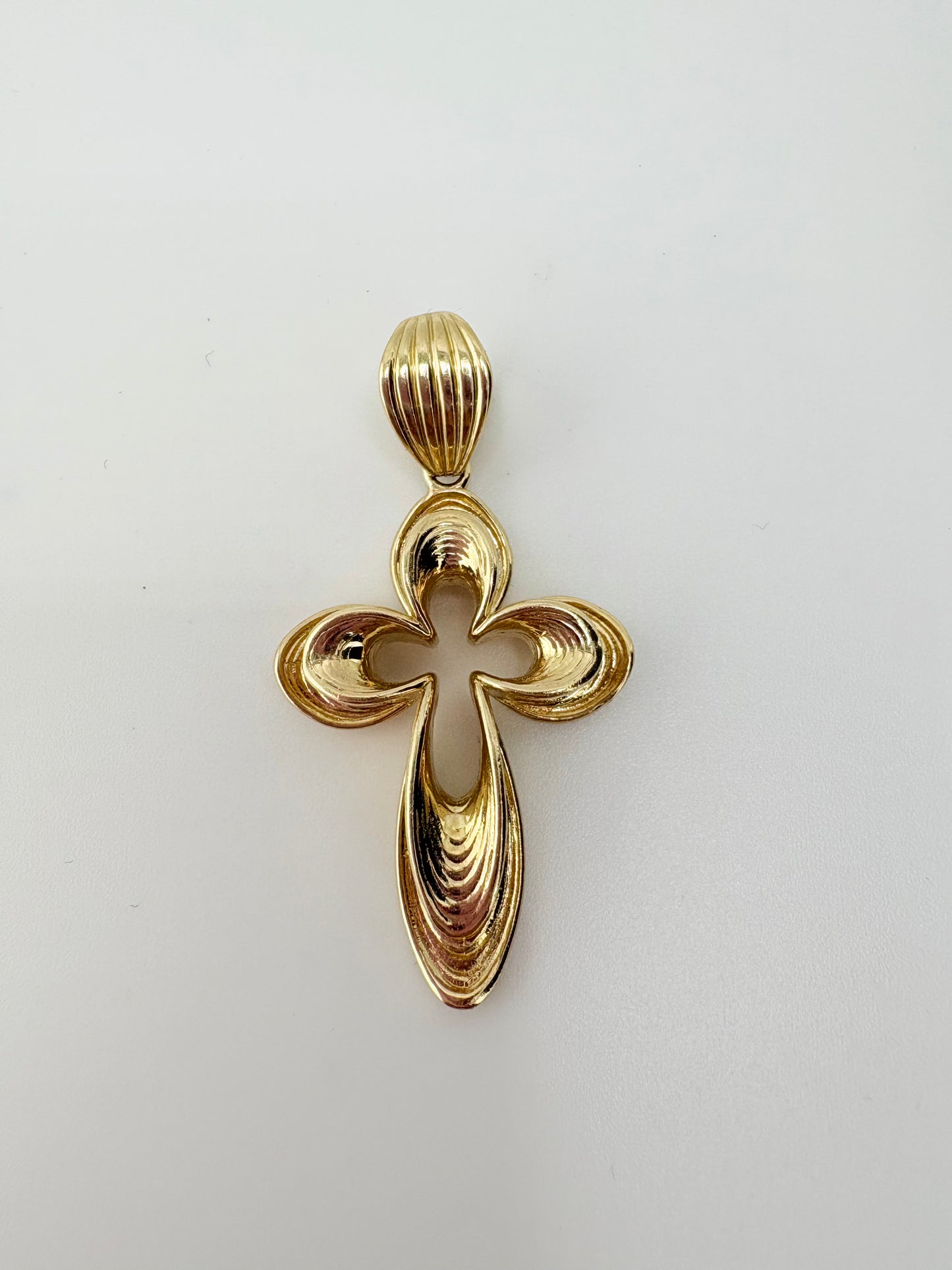 10K Gold Pendant