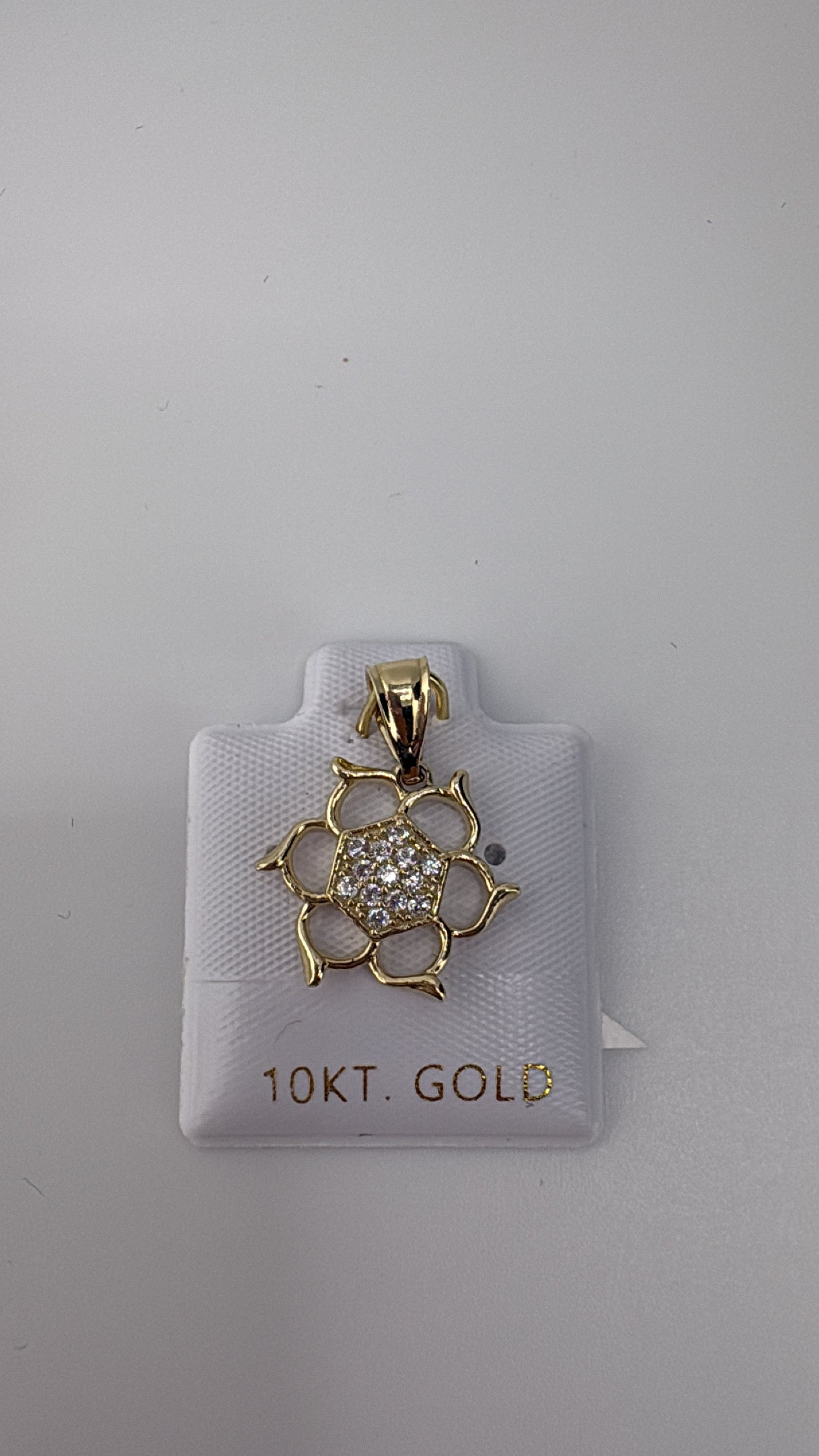 10K Gold Pendant