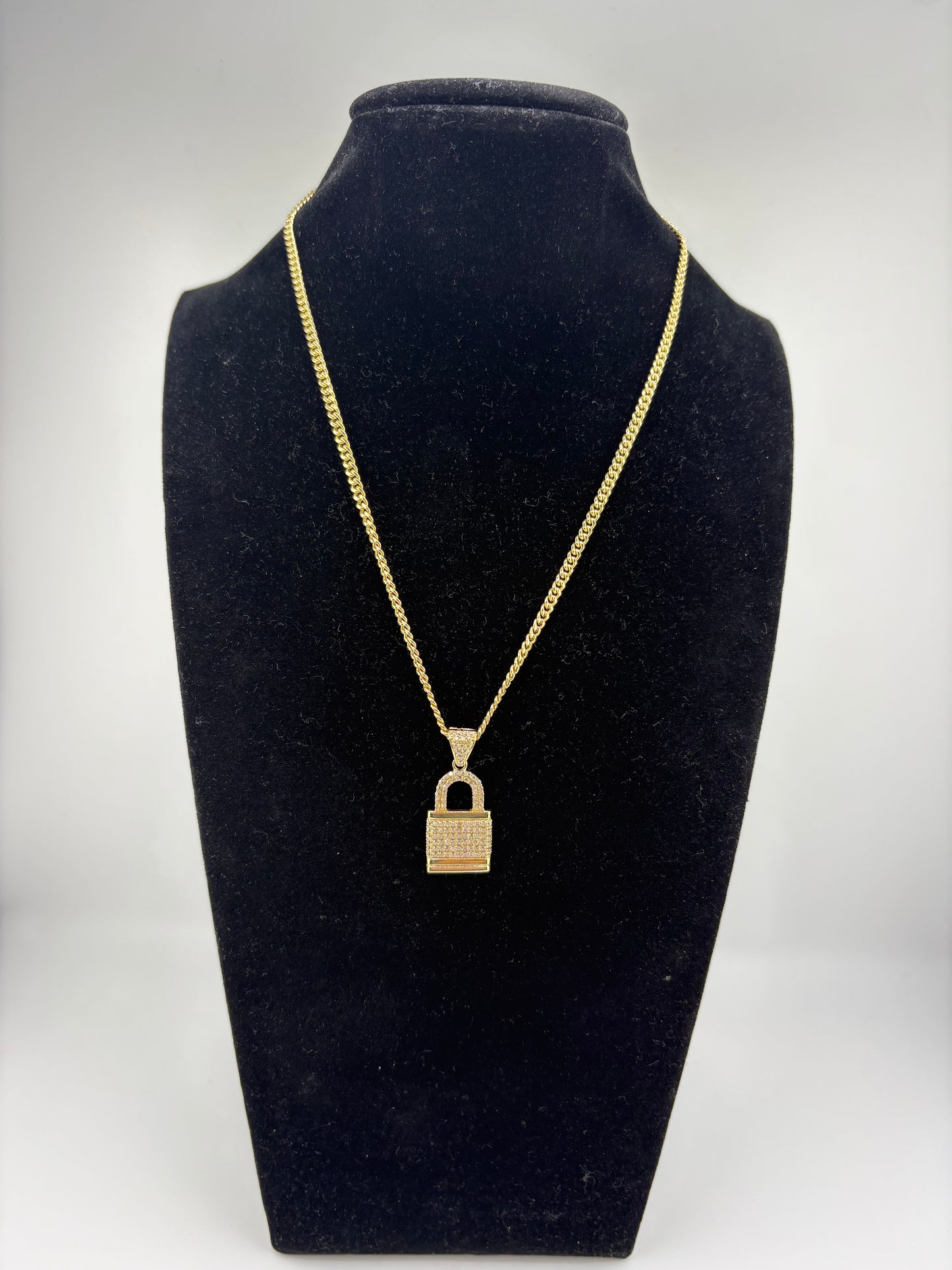 10K Necklace 16IN